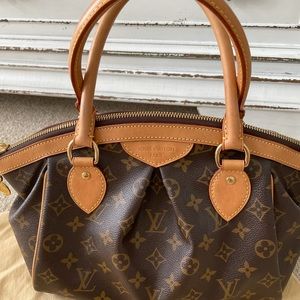 💕👜 LV TRIVOLI PM👜💕